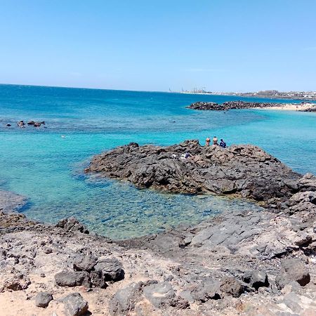 Blue Ocean Apartman Costa Teguise Kültér fotó